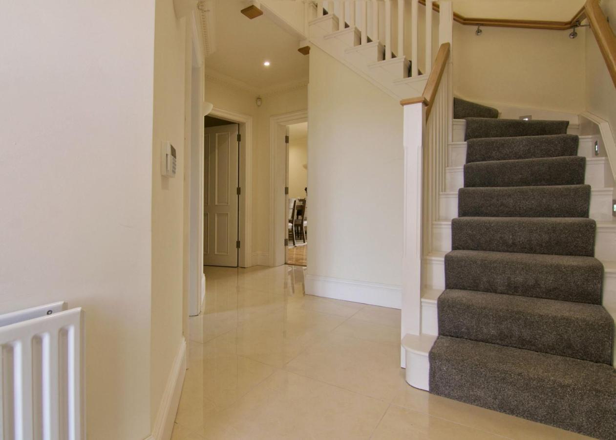 Appartamento Escape Ordinary At Castle Hume Enniskillen Esterno foto
