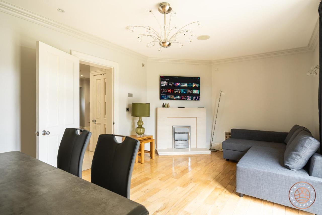 Appartamento Escape Ordinary At Castle Hume Enniskillen Esterno foto